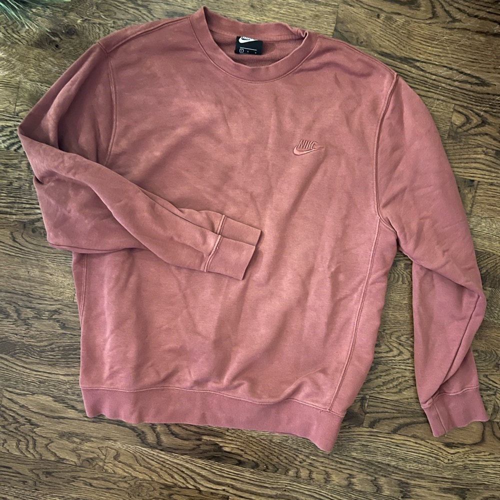 Nike Men’s Crew Neck Sweatshirt Vintage Red, Size L
